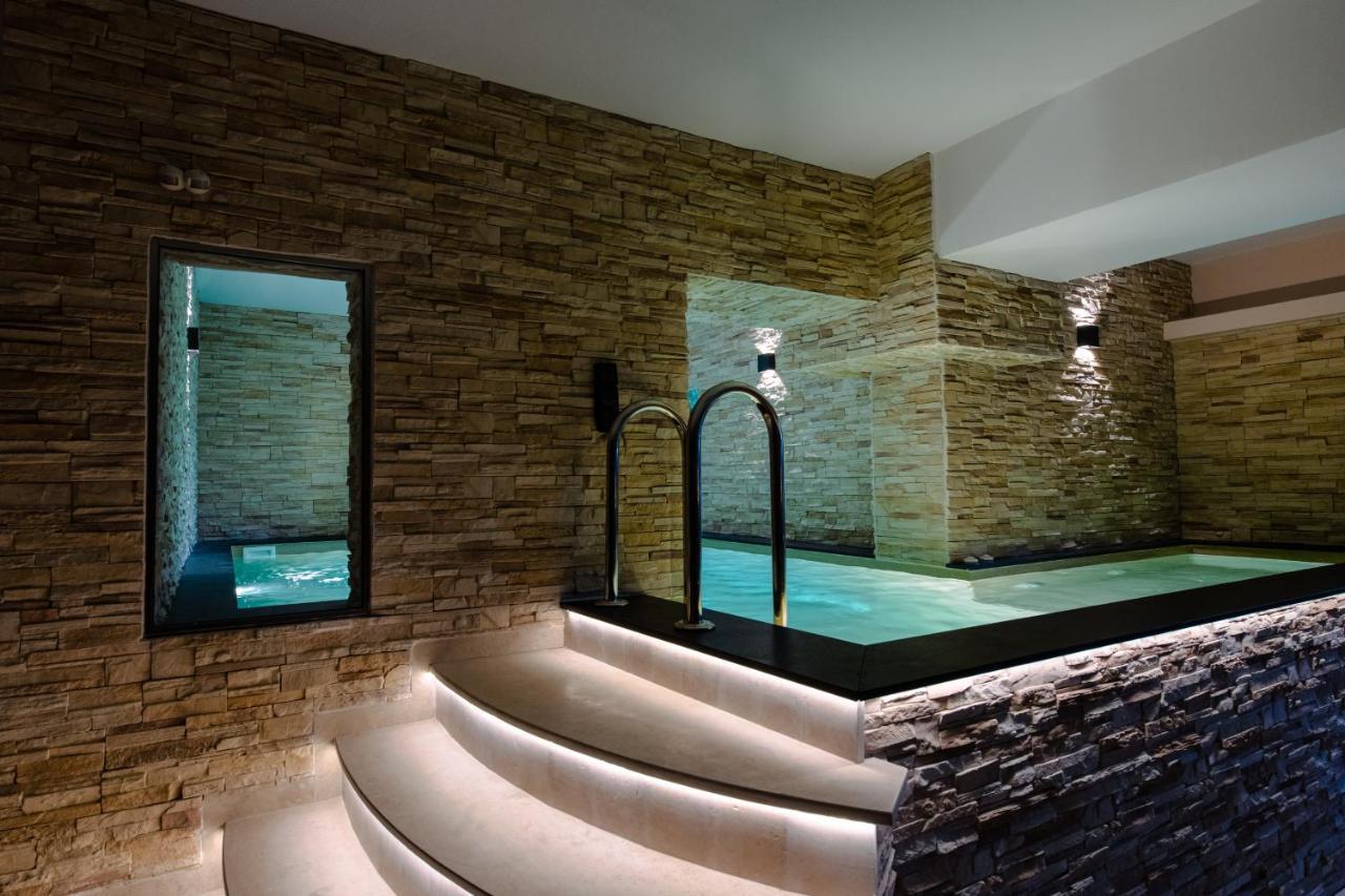 Villa Mairi - 2 Private Pools & Game Room Near Athens Salamina Zewnętrze zdjęcie